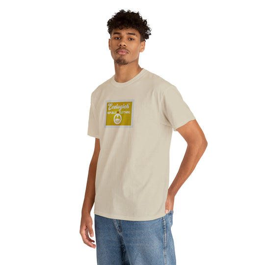 ECELUGICH  Unisex Heavy Cotton Tee