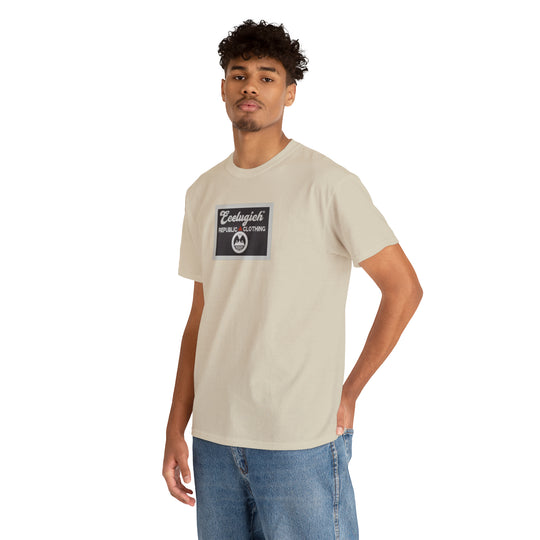 ECELUGICH  Unisex Heavy Cotton Tee