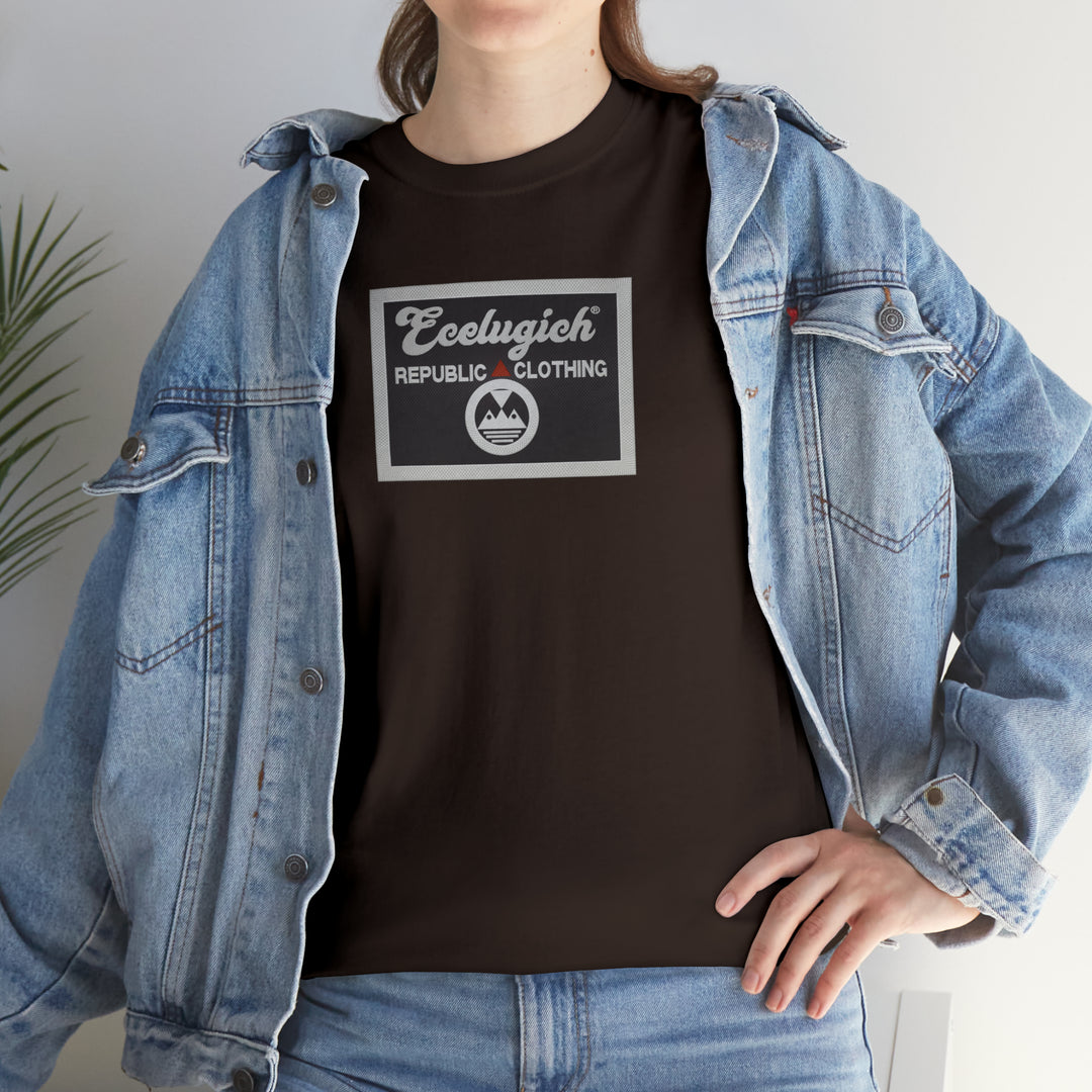 ECELUGICH  Unisex Heavy Cotton Tee