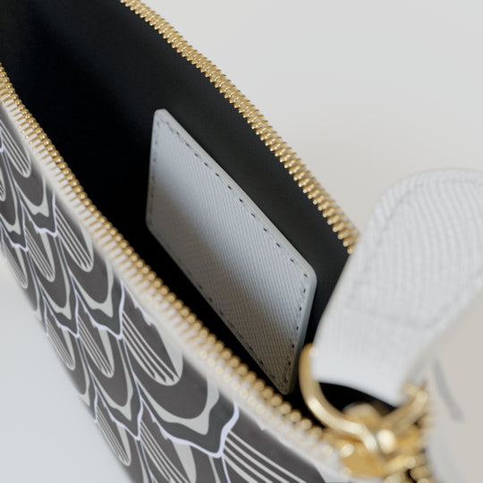 Ecelugich Clutch Bag