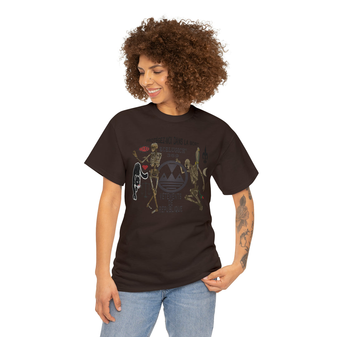 ECELUGICH Unisex Heavy Cotton Tee.