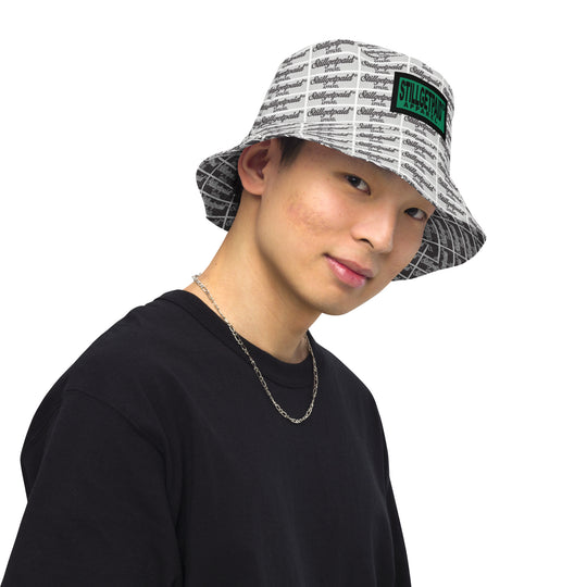 STILLGETPAID APPAREL Reversible bucket hat