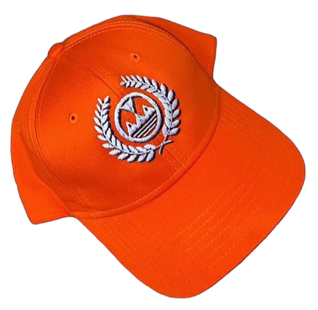 ECELUGICH® WREATH LOGO HAT